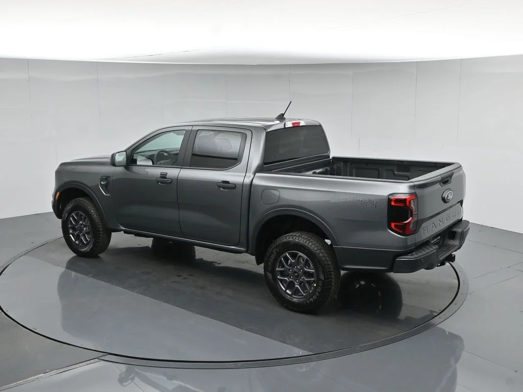 New 2026 Carbonized Gray Metallic Ford XLT image 39
