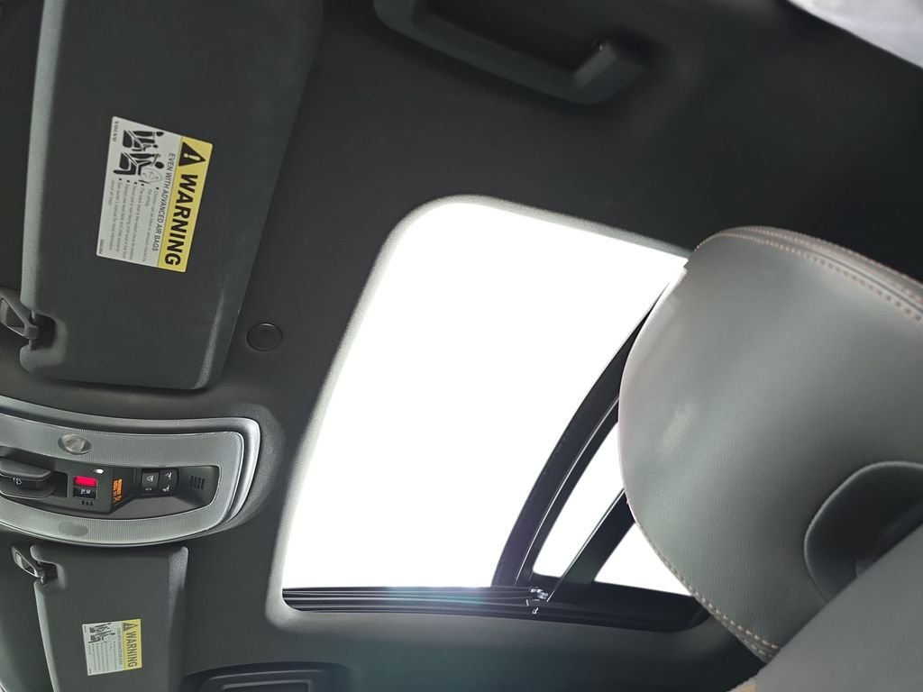 Used 2016 Gray Volvo T5 Drive-E Premier image 28
