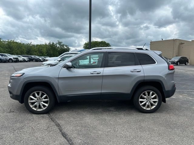 Used 2014 Billet Silver Metallic Clearcoat Jeep Limited image 2