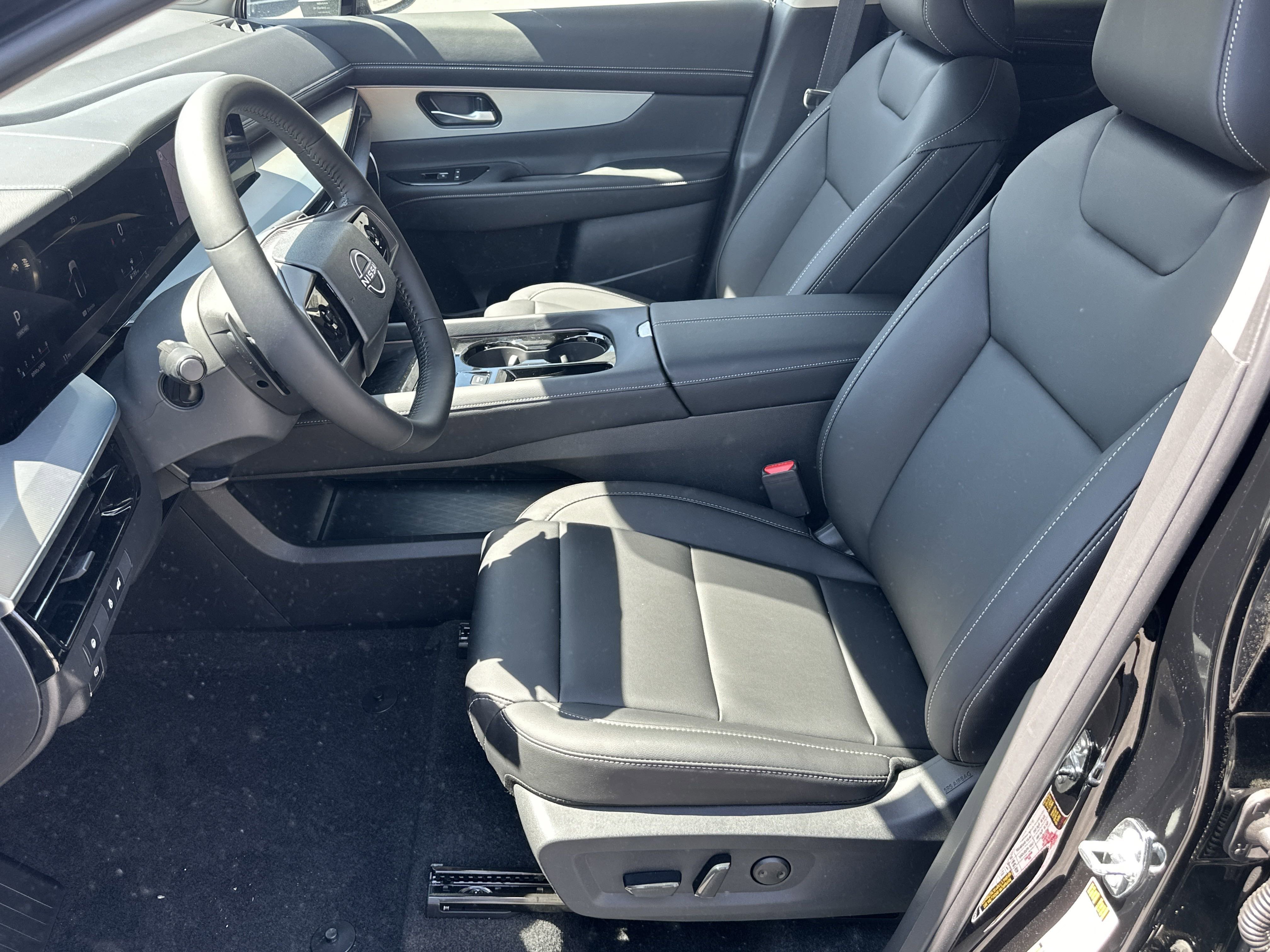 2025 Nissan Murano SL - Photo 10
