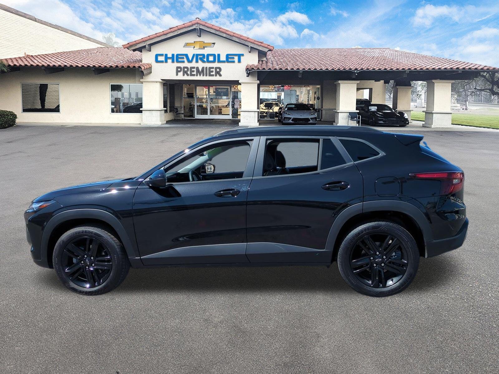 Used 2026 Mosaic Black Metallic Chevrolet ACTIV image 5