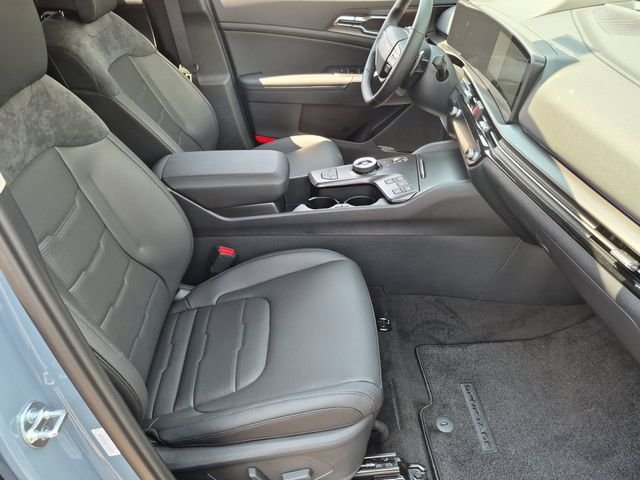 New 2027 Heritage Blue Kia SX Prestige image 28