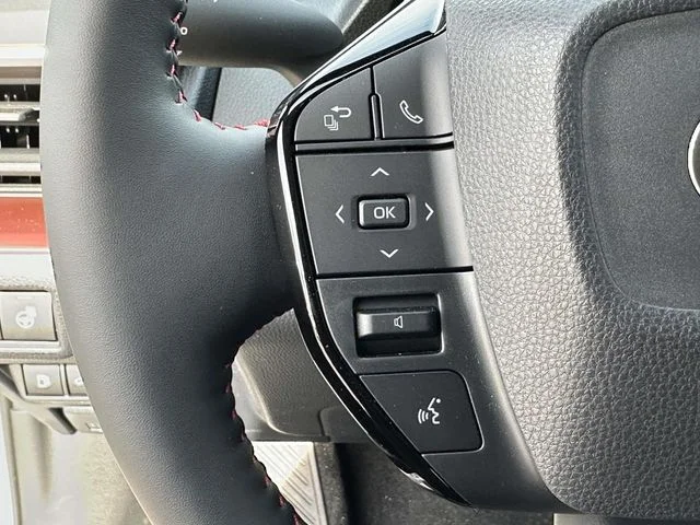 2026 Toyota Prius Plug-in Hybrid XSE Premium - Photo 24