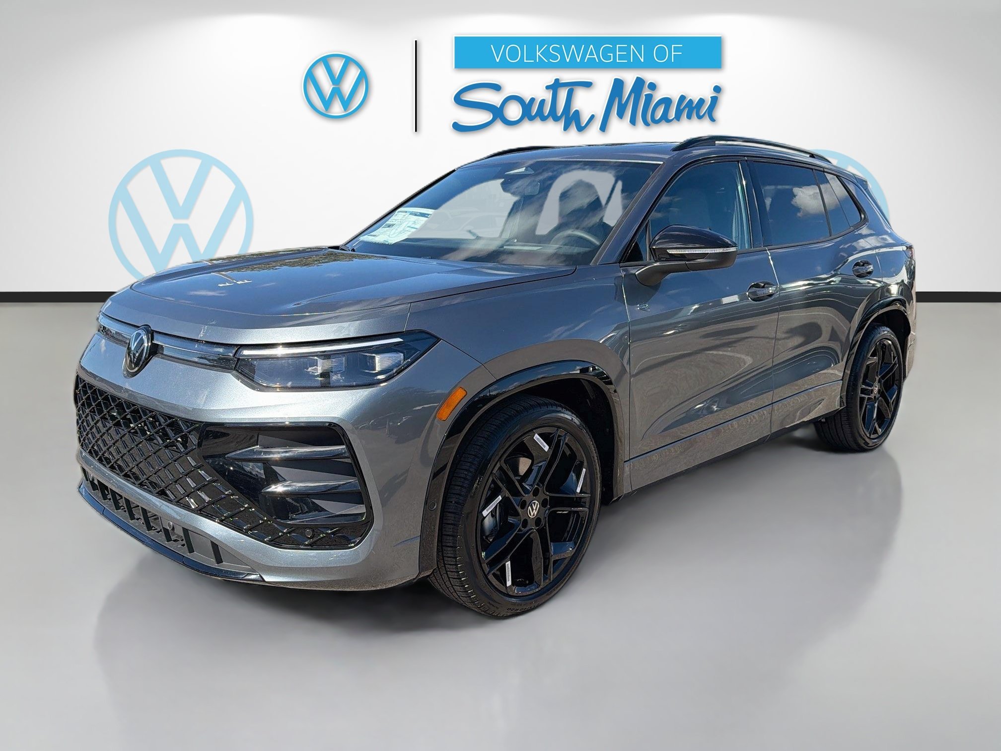 2026 Volkswagen Tiguan SE R-LINE BLACK - Photo 7