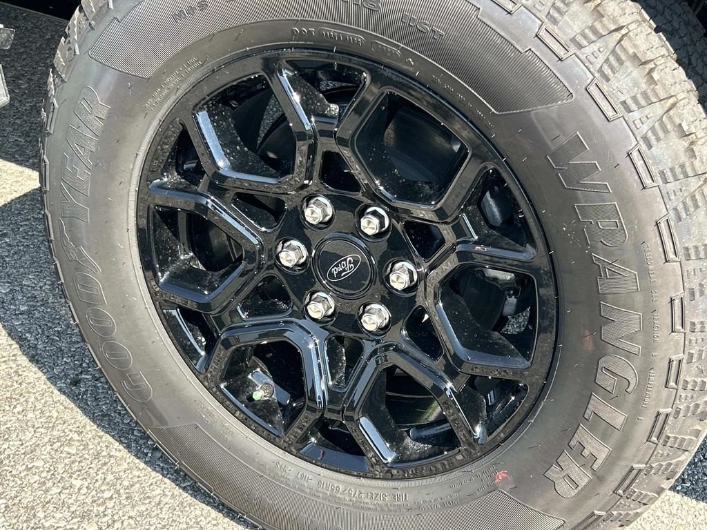 New 2026 Avalanche Ford XLT image 12