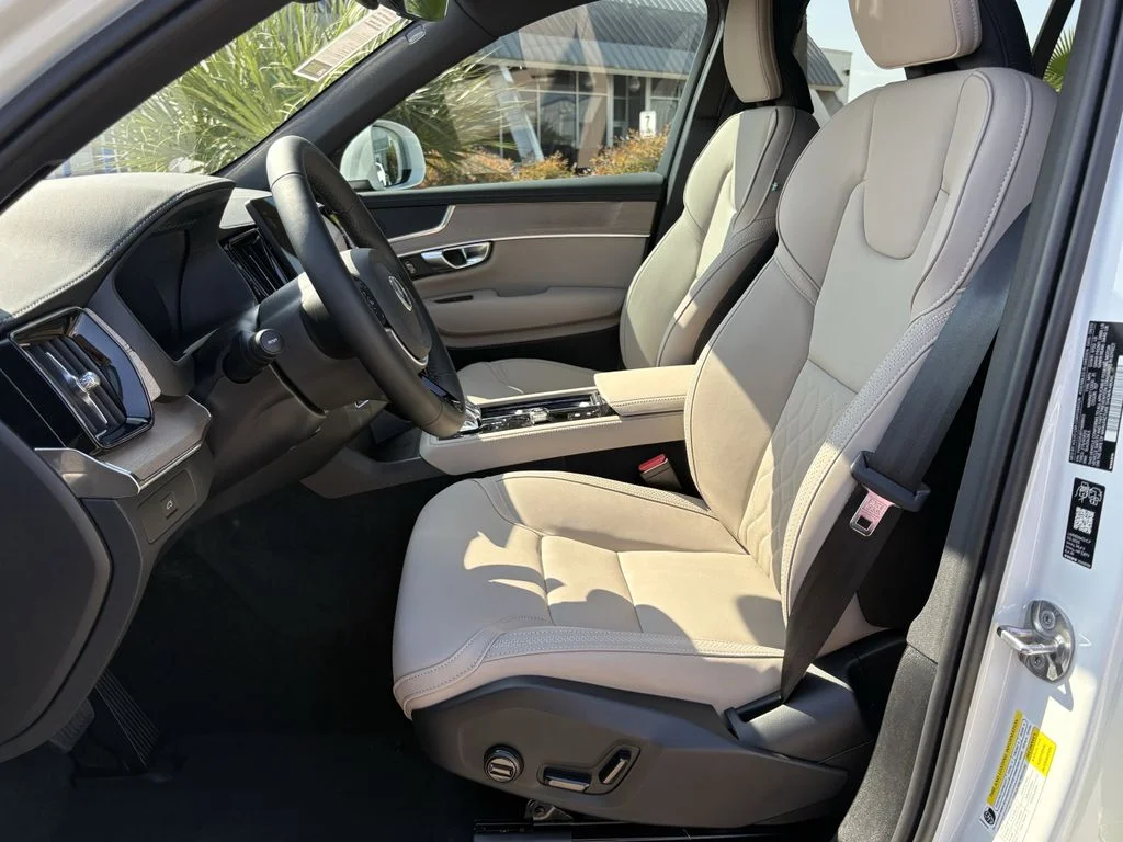 New 2026 Crystal White Volvo Core image 12