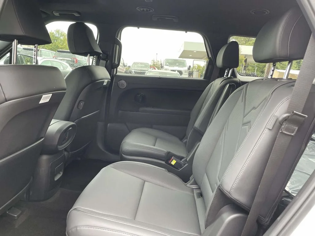 New 2026 White Hyundai XRT Pro image 12
