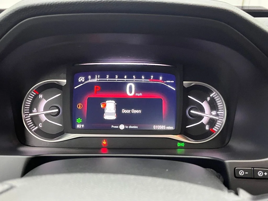 Used 2025 Red Honda EX-L image 25