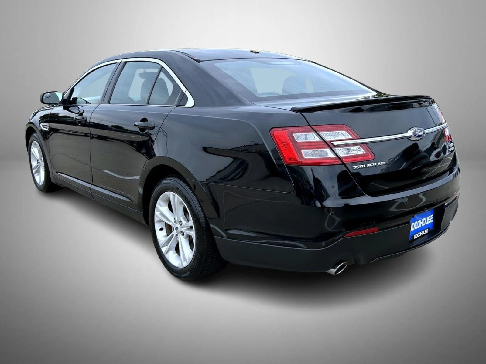 Used 2016 Black Ford SEL image 7