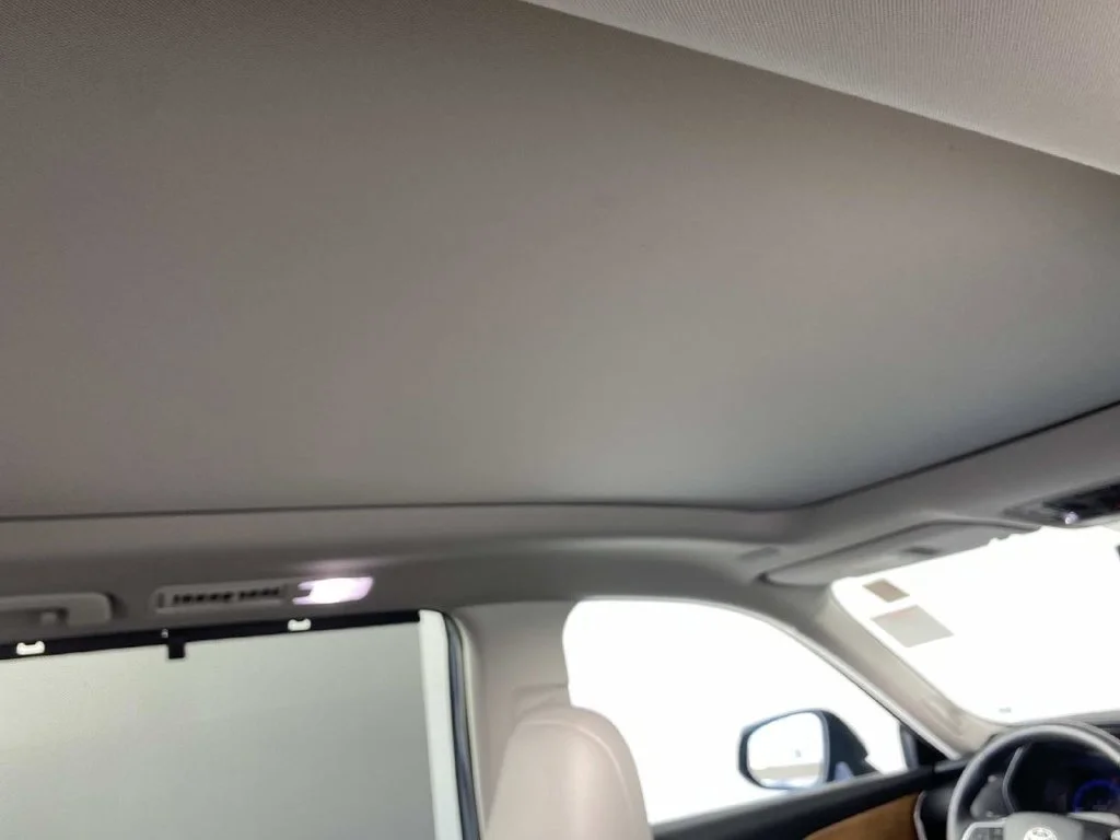 Used 2025 Cloud Toyota Platinum image 14
