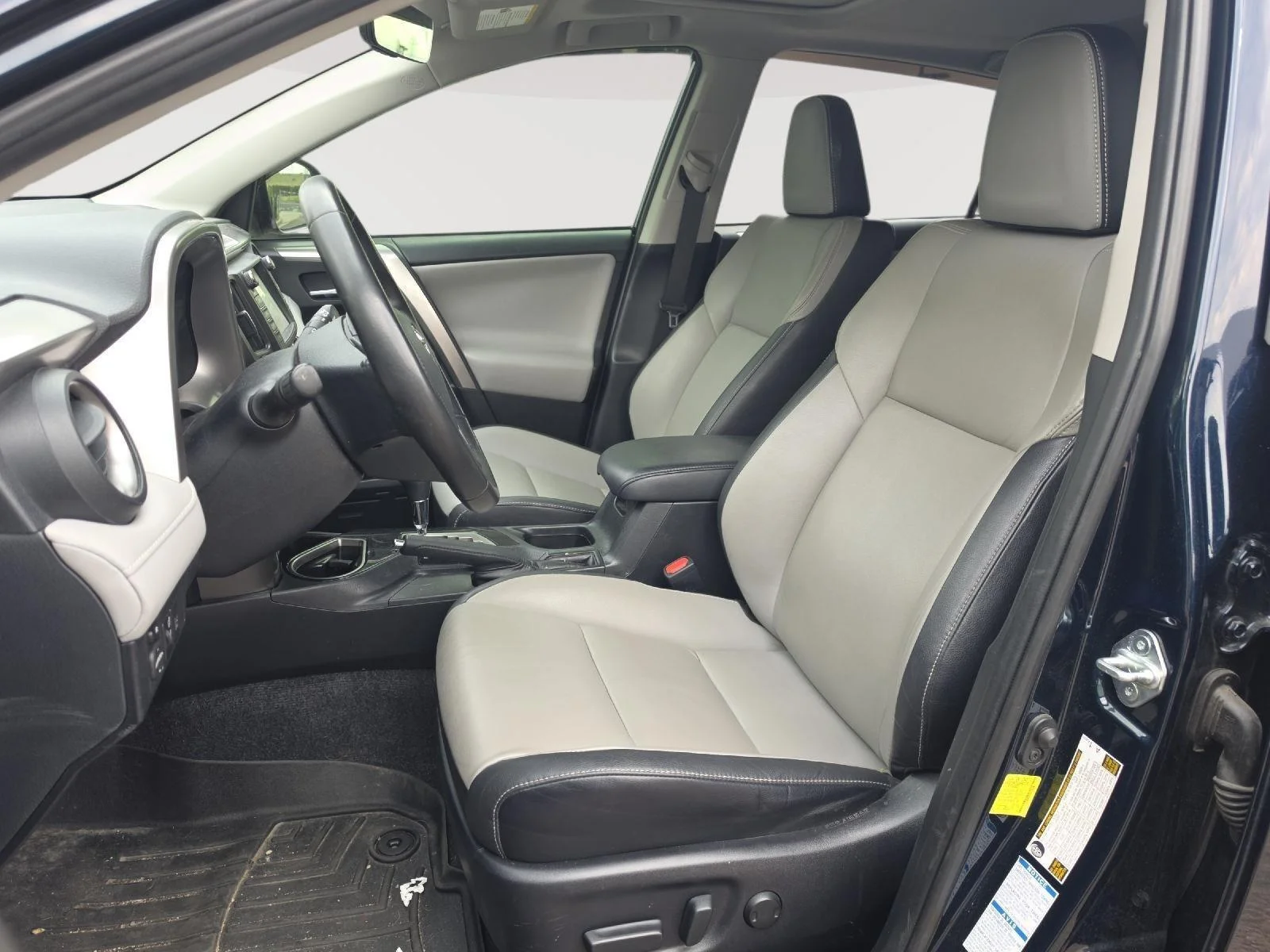 Certified Used 2018 Galactic Aqua Mica Toyota Limited image 8