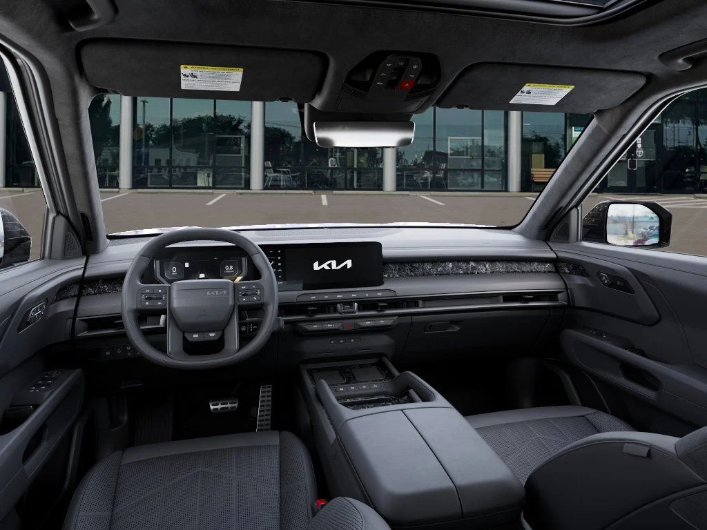 New 2027 Wolf Gray Kia X-Pro SX Prestige image 15