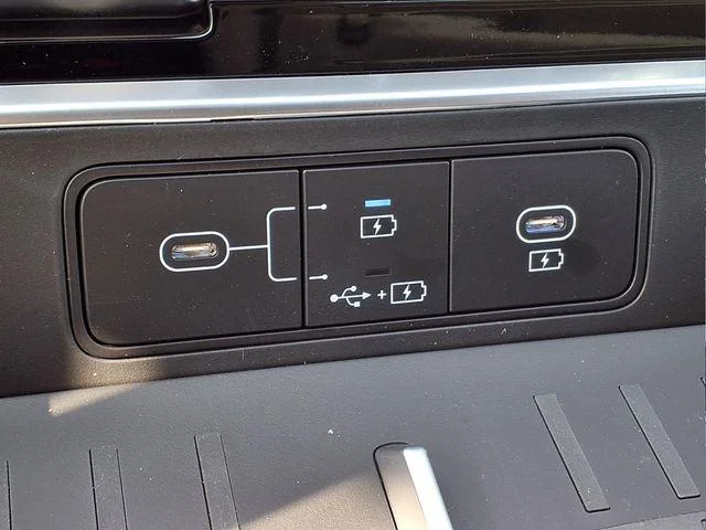 New 2026 Gray Hyundai SE image 18