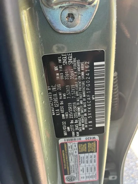 Used 2023 Green Kia X-Line image 14