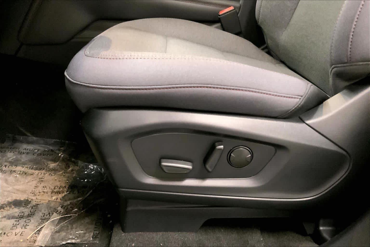 New 2026 Agate Black Metallic Ford Active image 19
