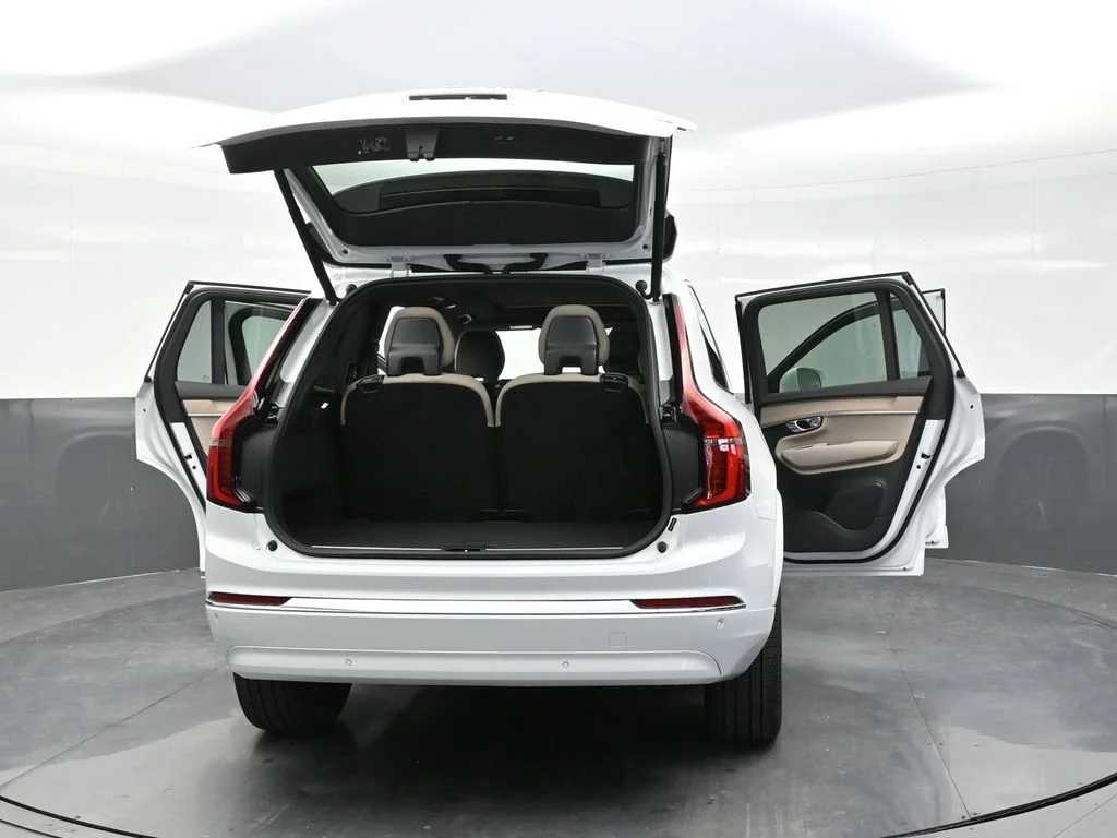 Used 2026 Crystal White Volvo Core image 47