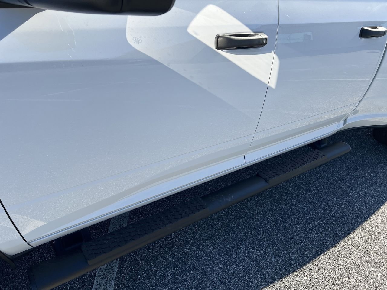 New 2026 Bright White Clear-Coat Exterior Paint RAM Tradesman image 26