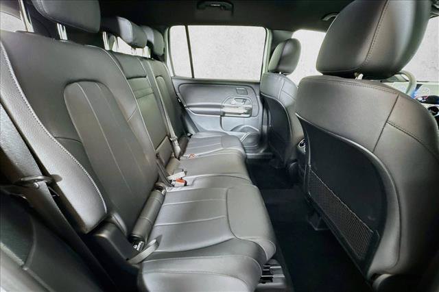 New 2026 Polar White Mercedes-Benz GLB 250 image 53