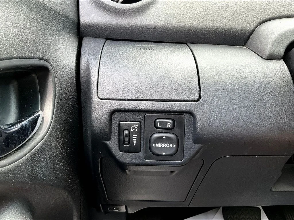 Used 2010 Silver Toyota Base image 12
