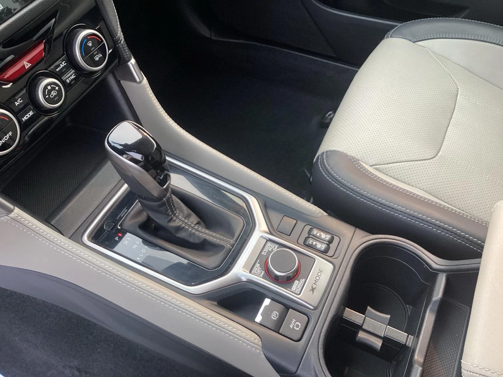 Used 2020 Horizon Blue Pearl Subaru Limited image 39