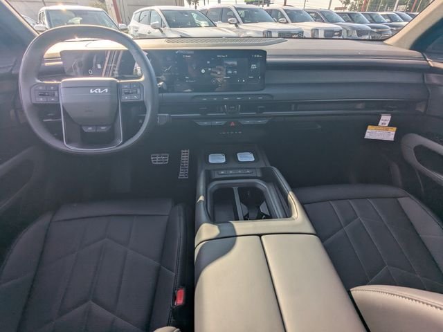 New 2027 Glacial White Pearl Kia X-LINE SX image 16