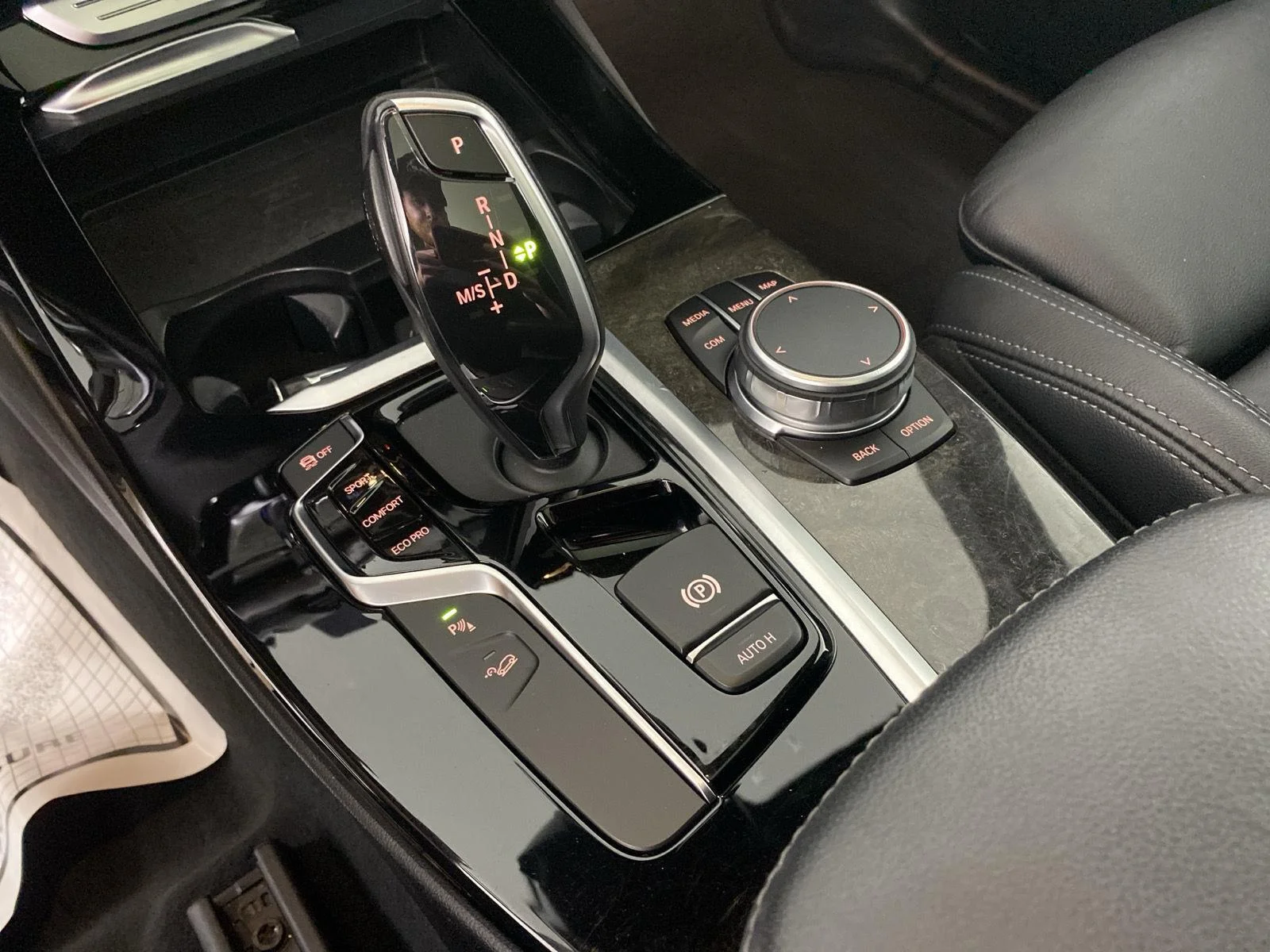 Used 2020 Dark Graphite Metallic BMW M40i image 29