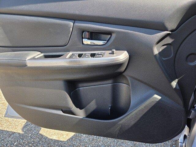 Used 2015 SILVER SUBARU 2.0ILM image 21