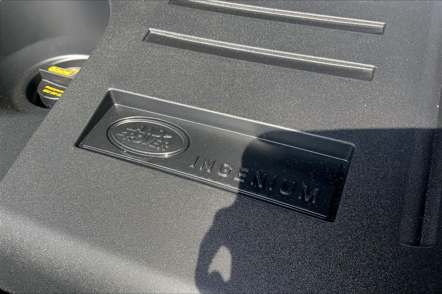 New 2026 Constellation Blue Ultra Metallic Gloss Land Rover SE 7 Seats image 17