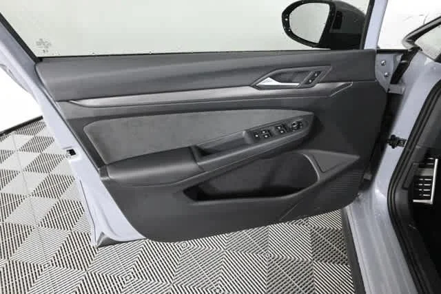 New 2026 Moonstone Gray Volkswagen SE image 19