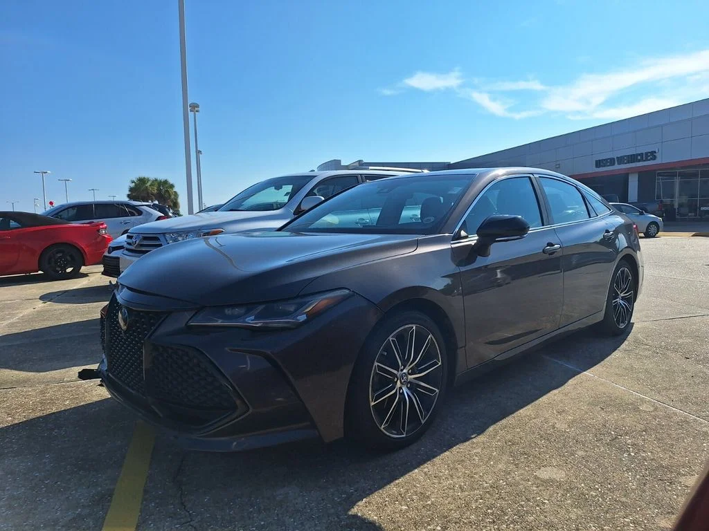 2019 Toyota Avalon Touring