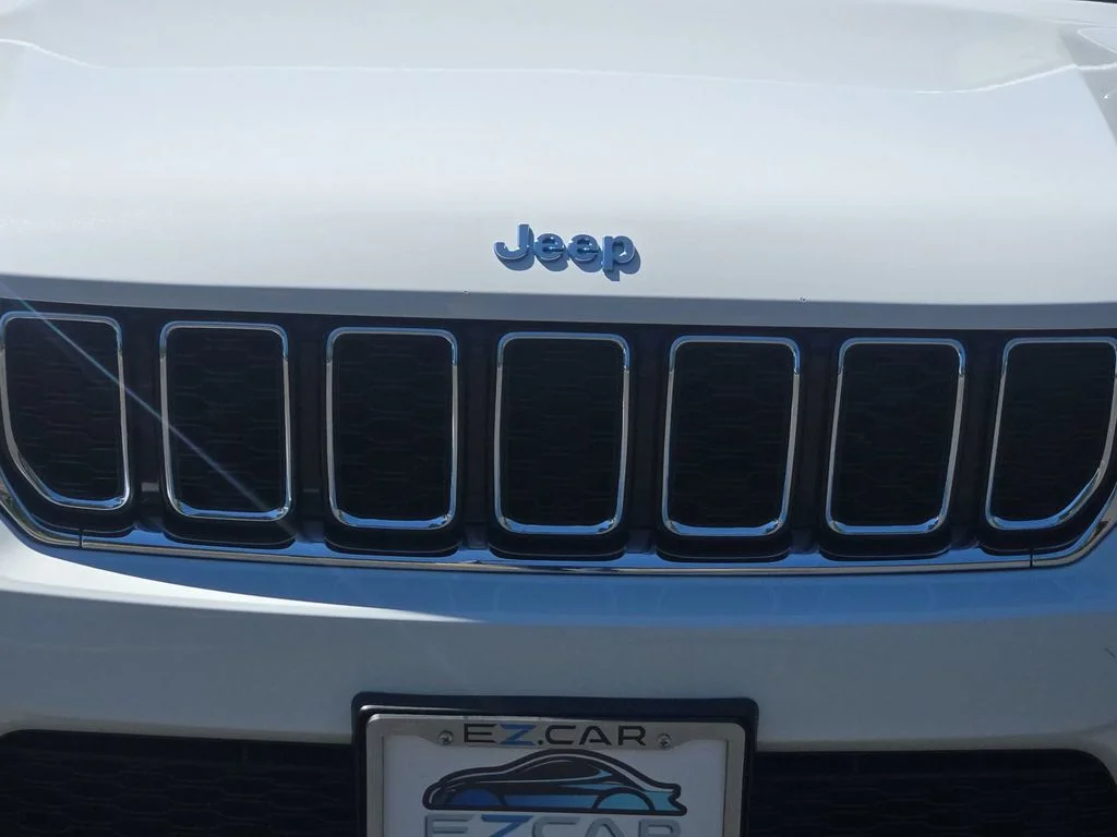 Used 2024 Bright White Clearcoat Jeep 4xe image 18