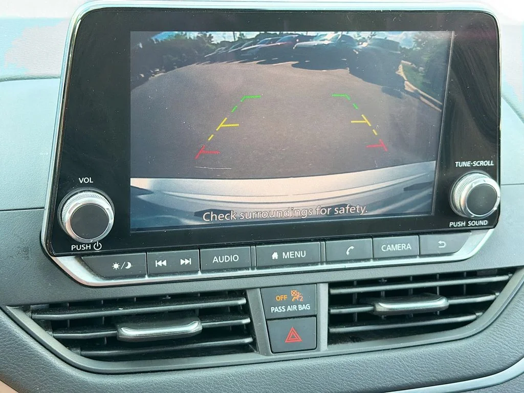 2022 Nissan Altima SV - Photo 12