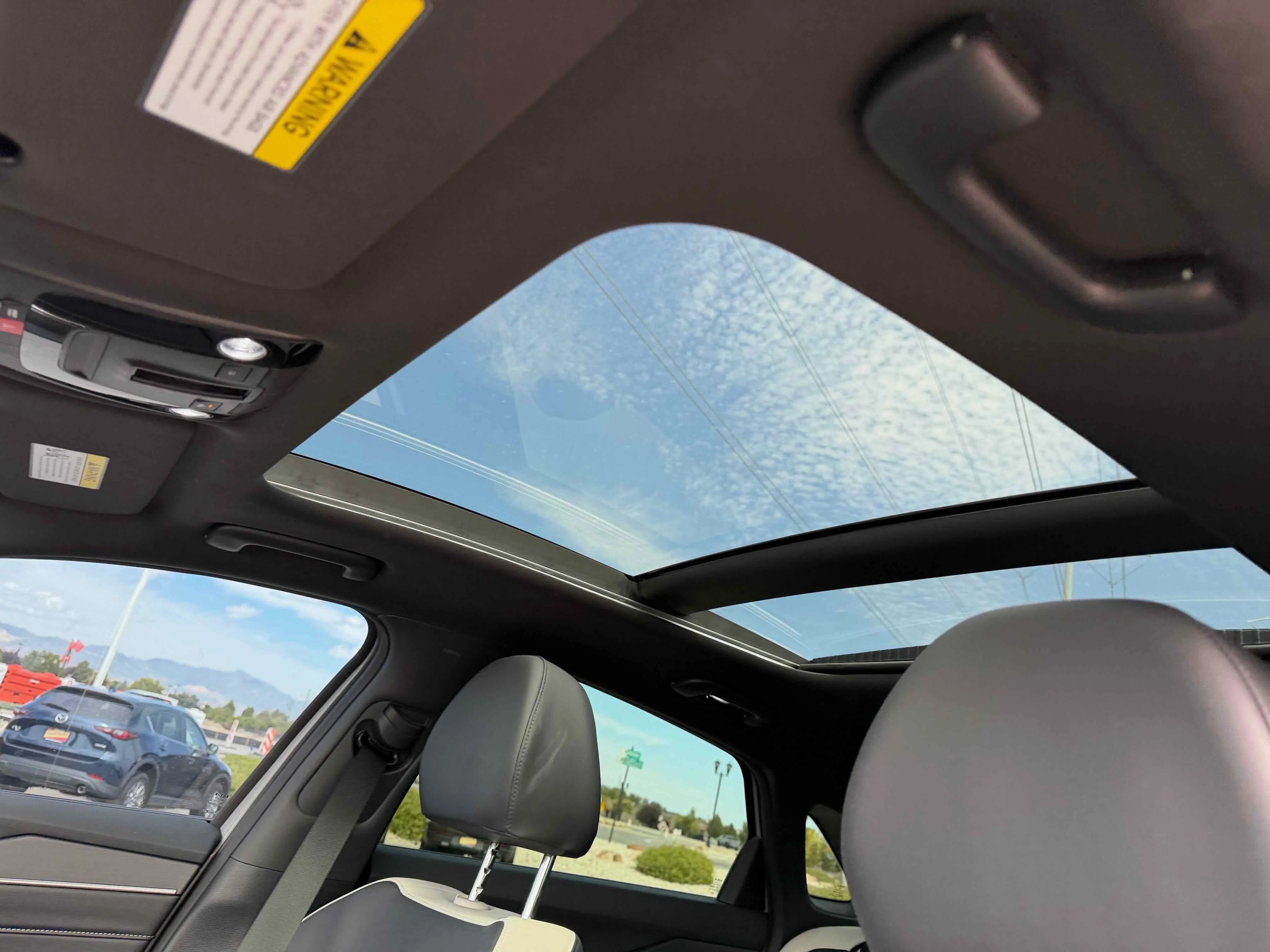 Used 2025 Wolf Gray Kia GT-Line image 27