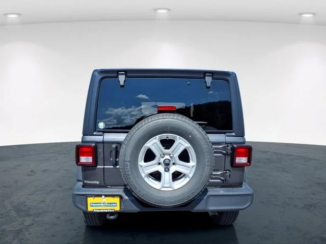 Used 2022 Gray Jeep Unlimited Sport S image 10
