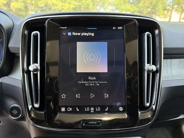 Used 2024  Volvo B5 Plus Bright Theme image 16