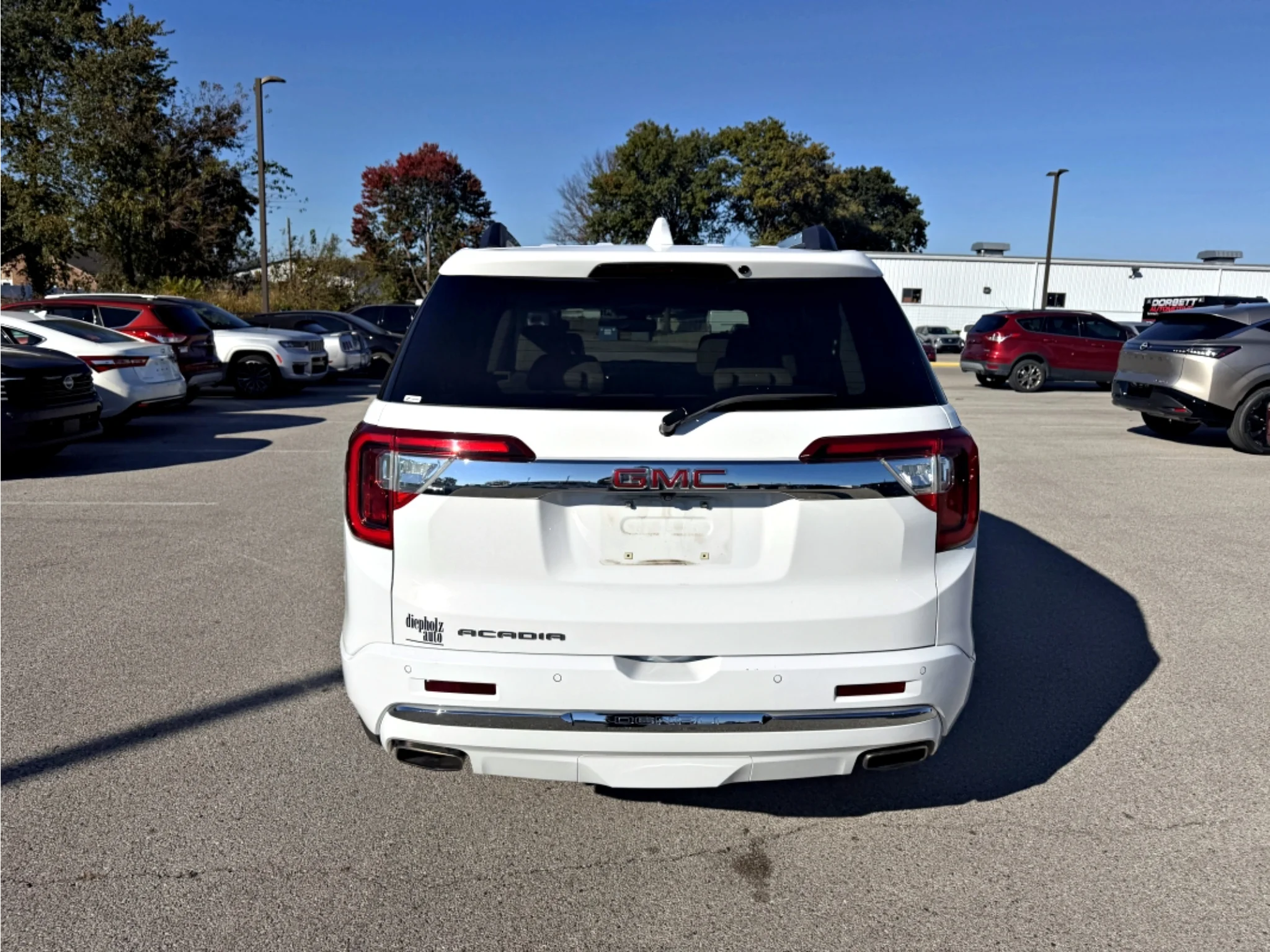 Used 2022 Summit White GMC Denali image 11