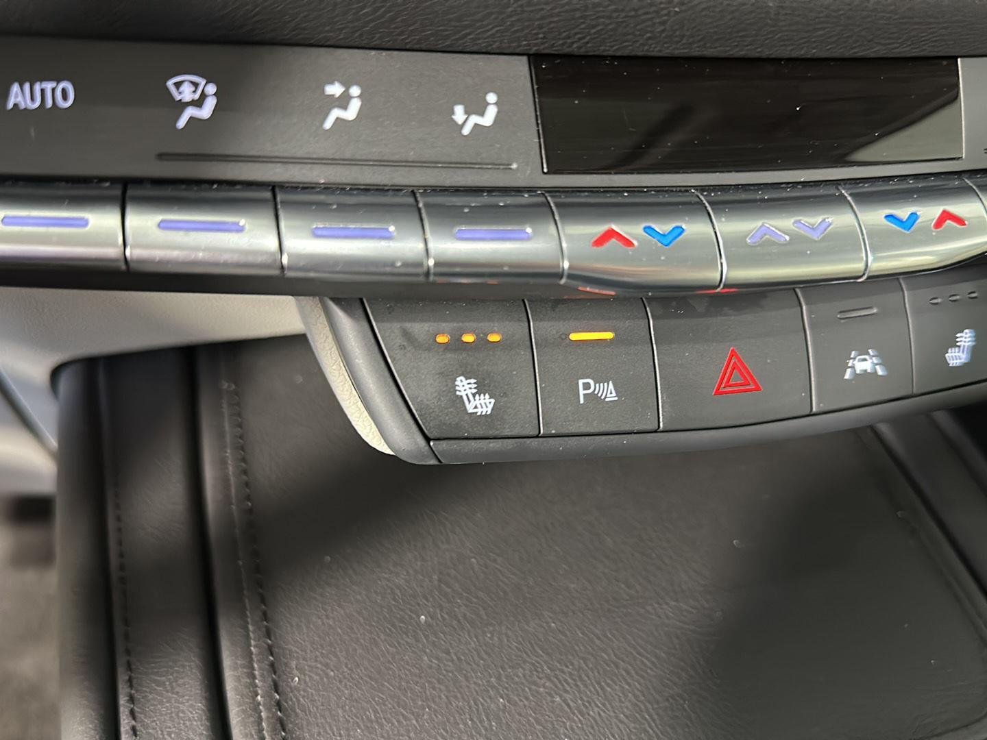 Used 2022 Stellar Black Metallic Cadillac AWD Luxury image 18