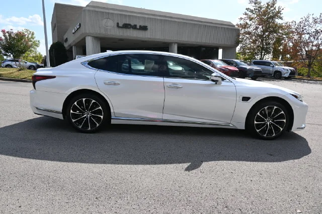 Certified Used 2023 EMINENT WHITE PEARL Lexus 500h Base image 2
