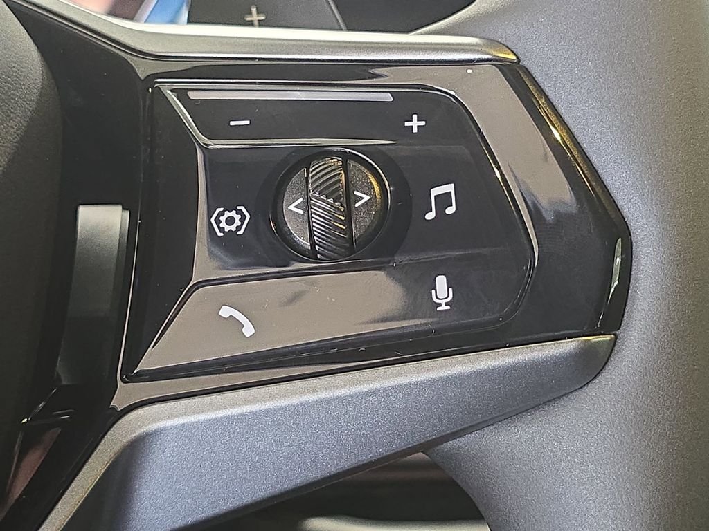 Used 2026 Dark Graphite Metallic BMW 30 xDrive image 11