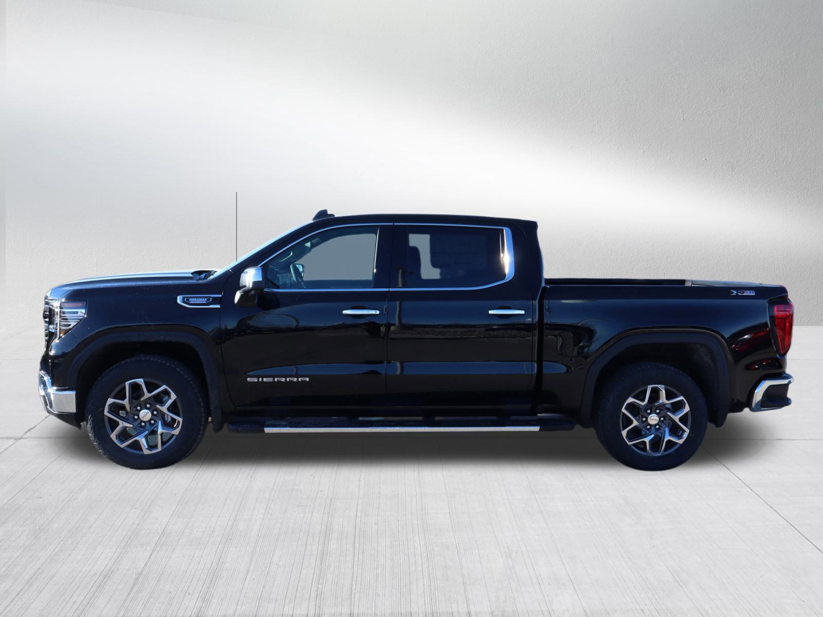 New 2026 Onyx Black GMC SLT image 4