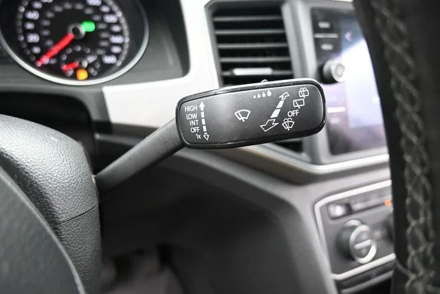 Used 2019 Gray Volkswagen 3.6L V6 SE image 20