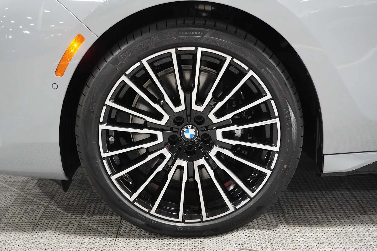 New 2026 Brooklyn Grey Metallic BMW 740i image 7