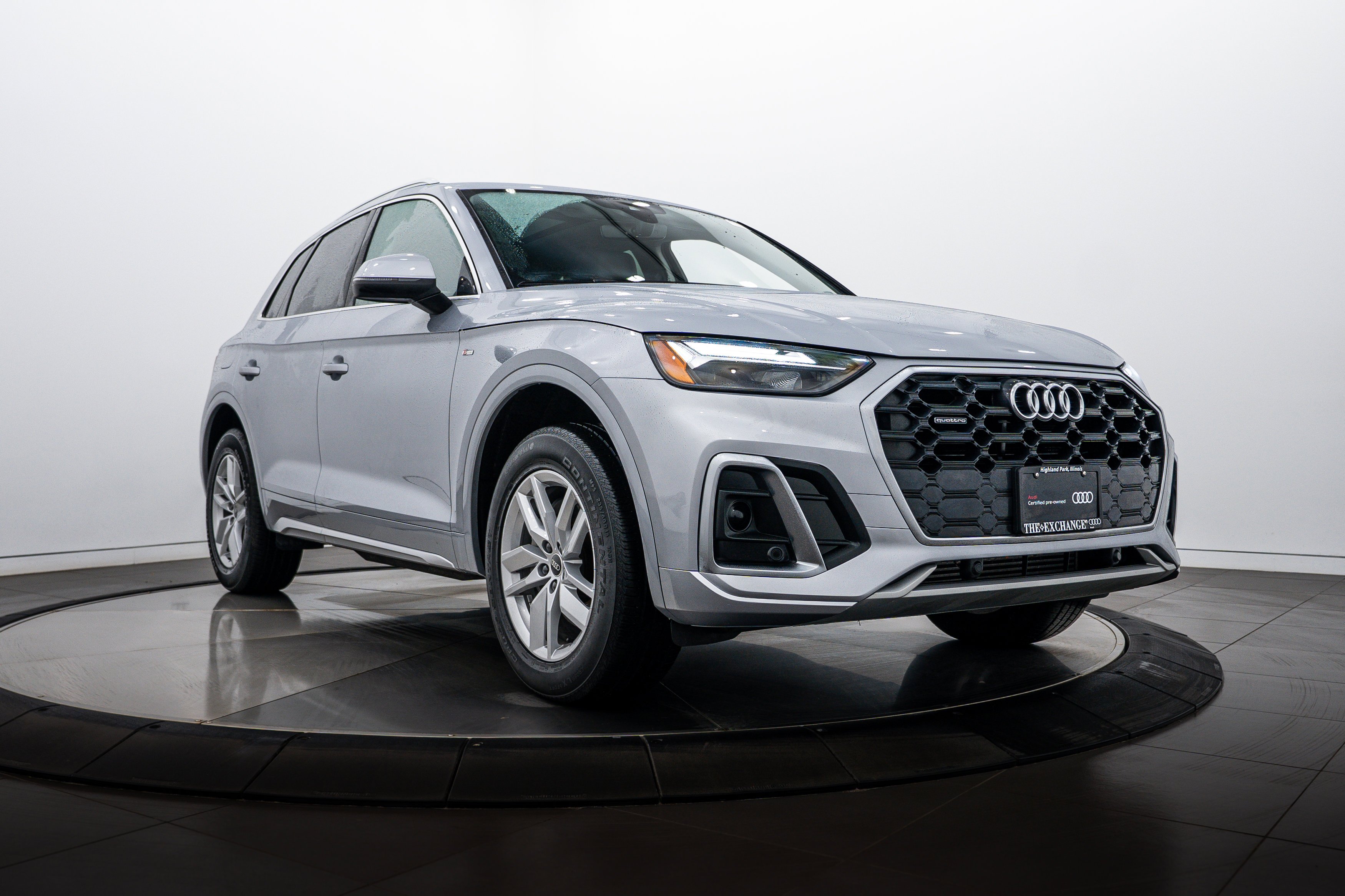 2023 Audi Q5 45 Premium's photo