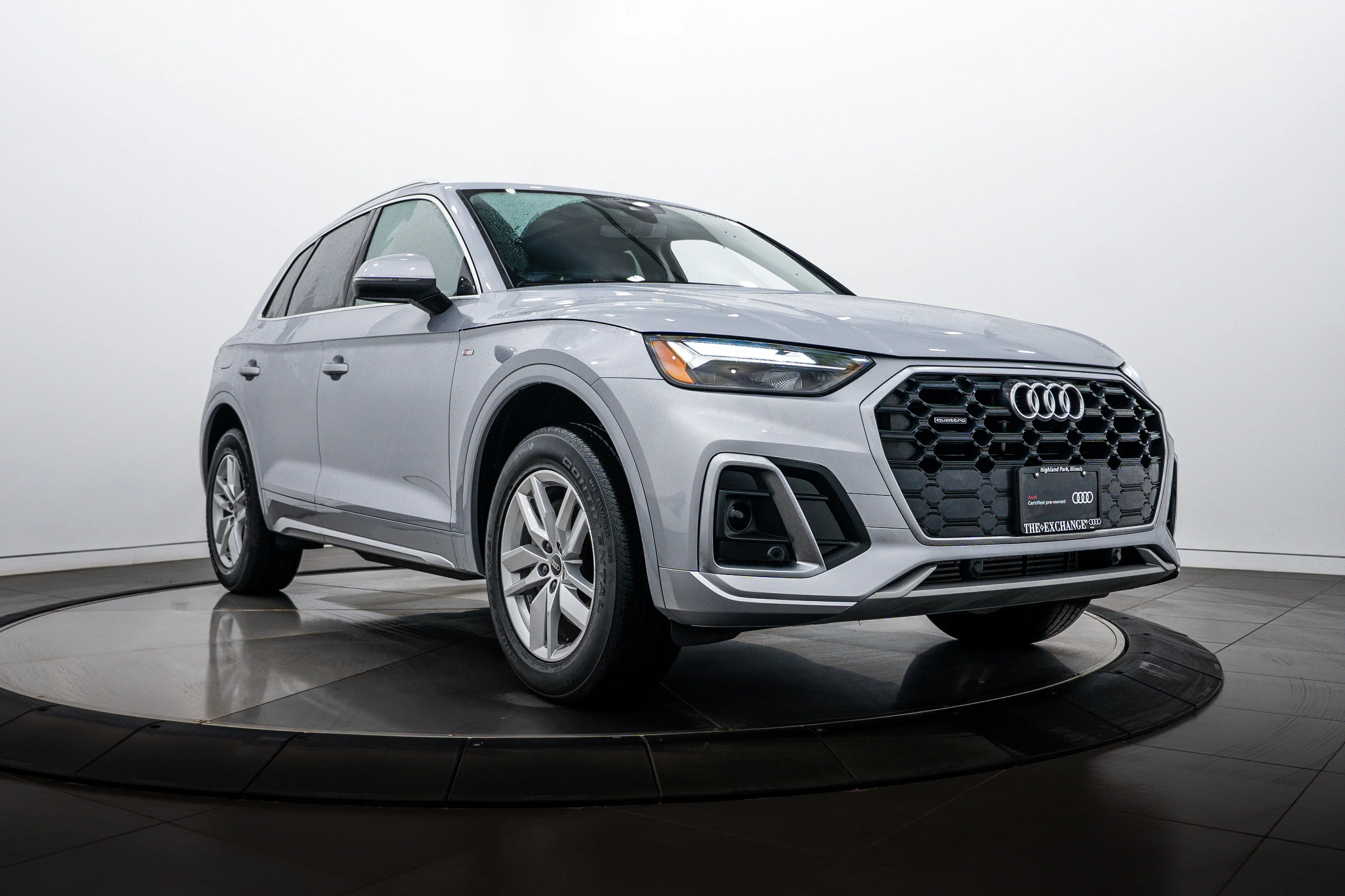2023 Audi Q5 45 Premium's photo