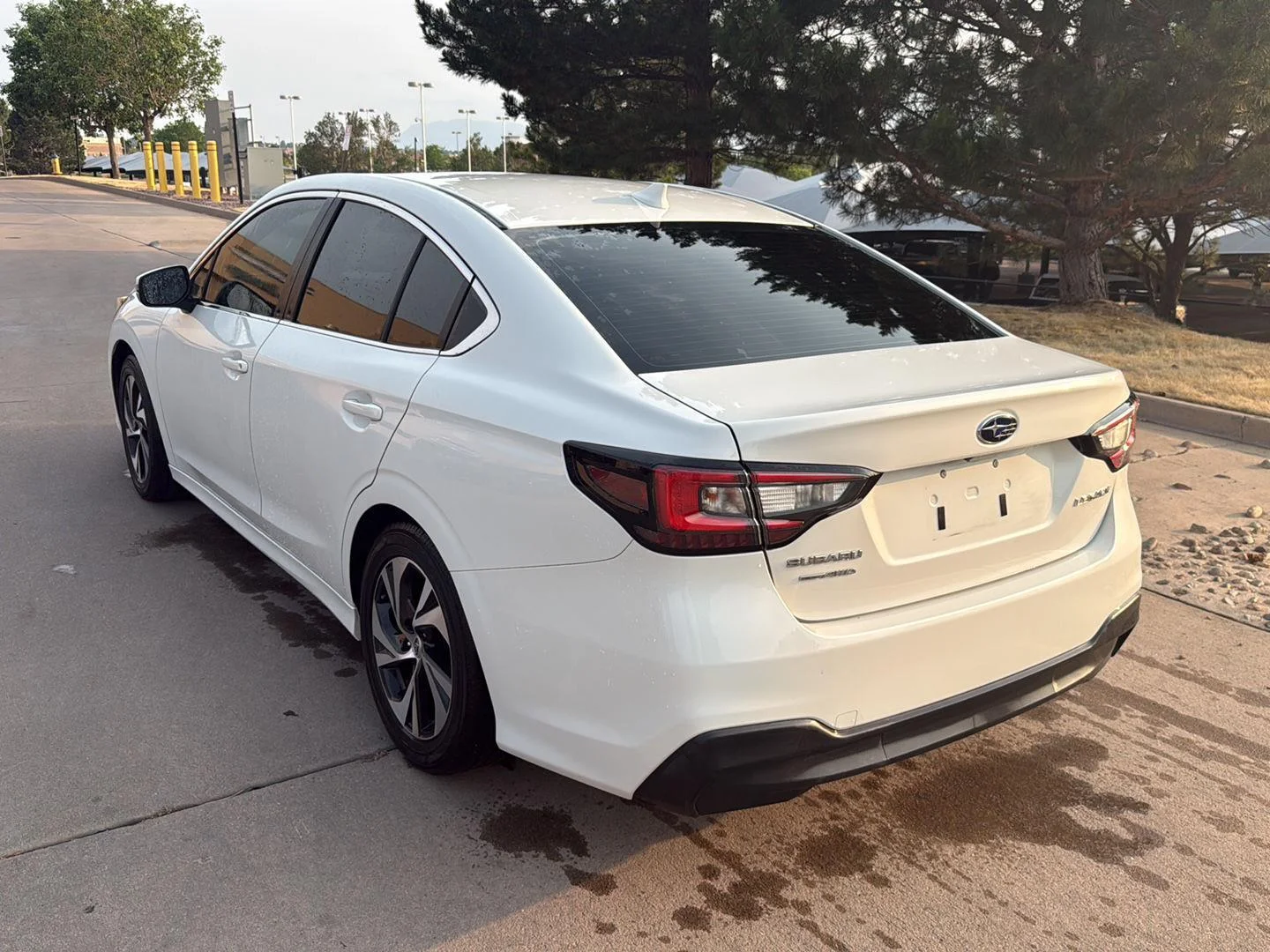 Used 2020 Crystal White Pearl Subaru Premium image 6