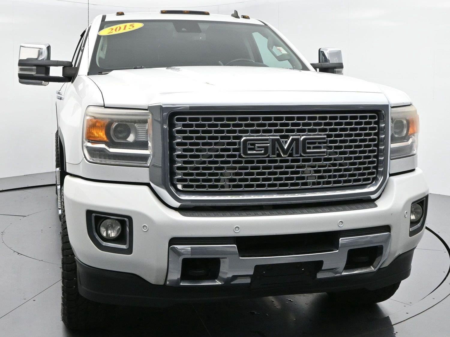 Used 2015 Summit White GMC Denali image 2