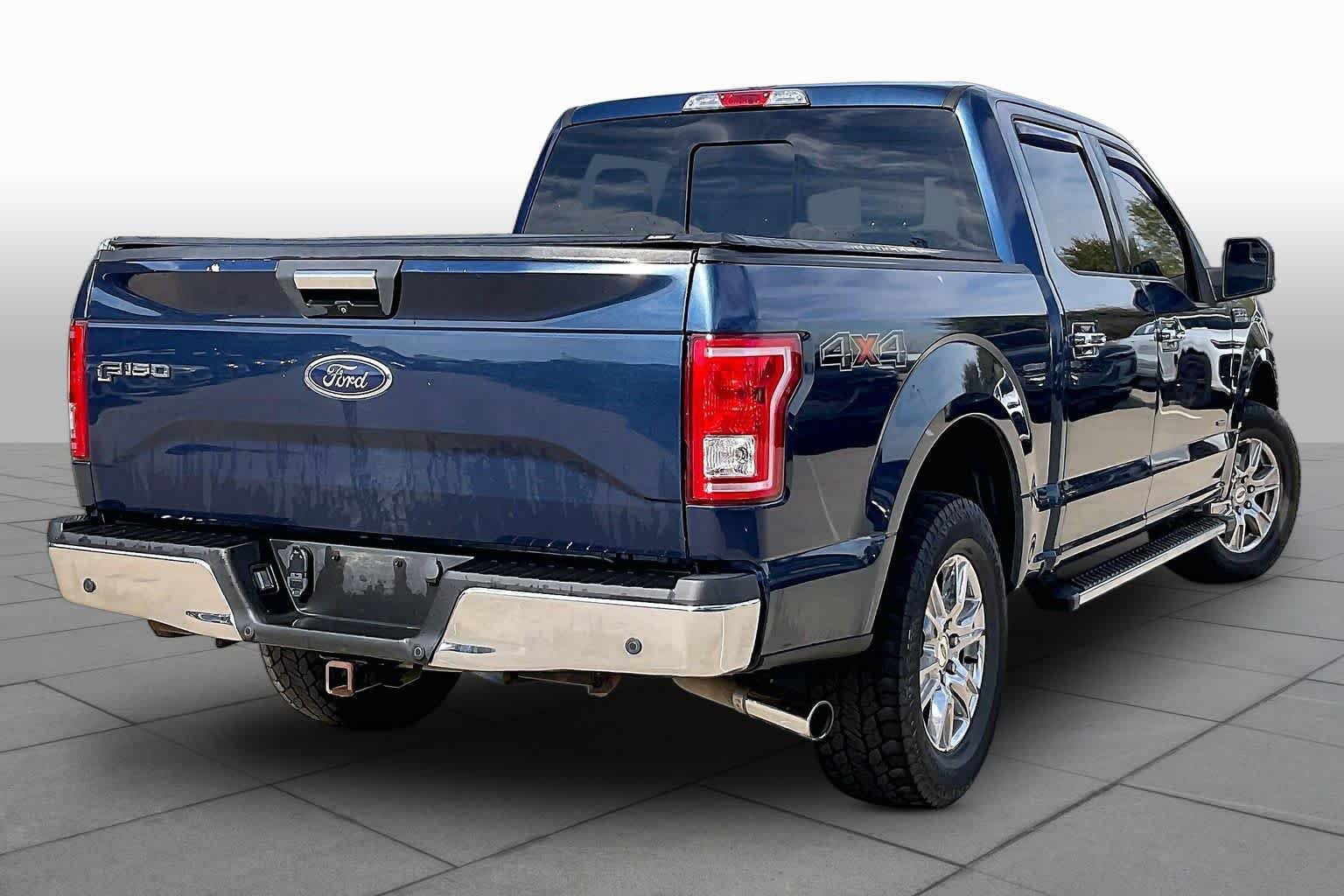 Used 2017 Blue Jeans Metallic Ford XLT image 13