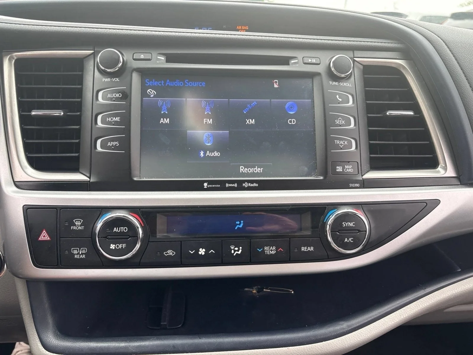 Used 2019 Predawn Gray Mica Toyota XLE image 4