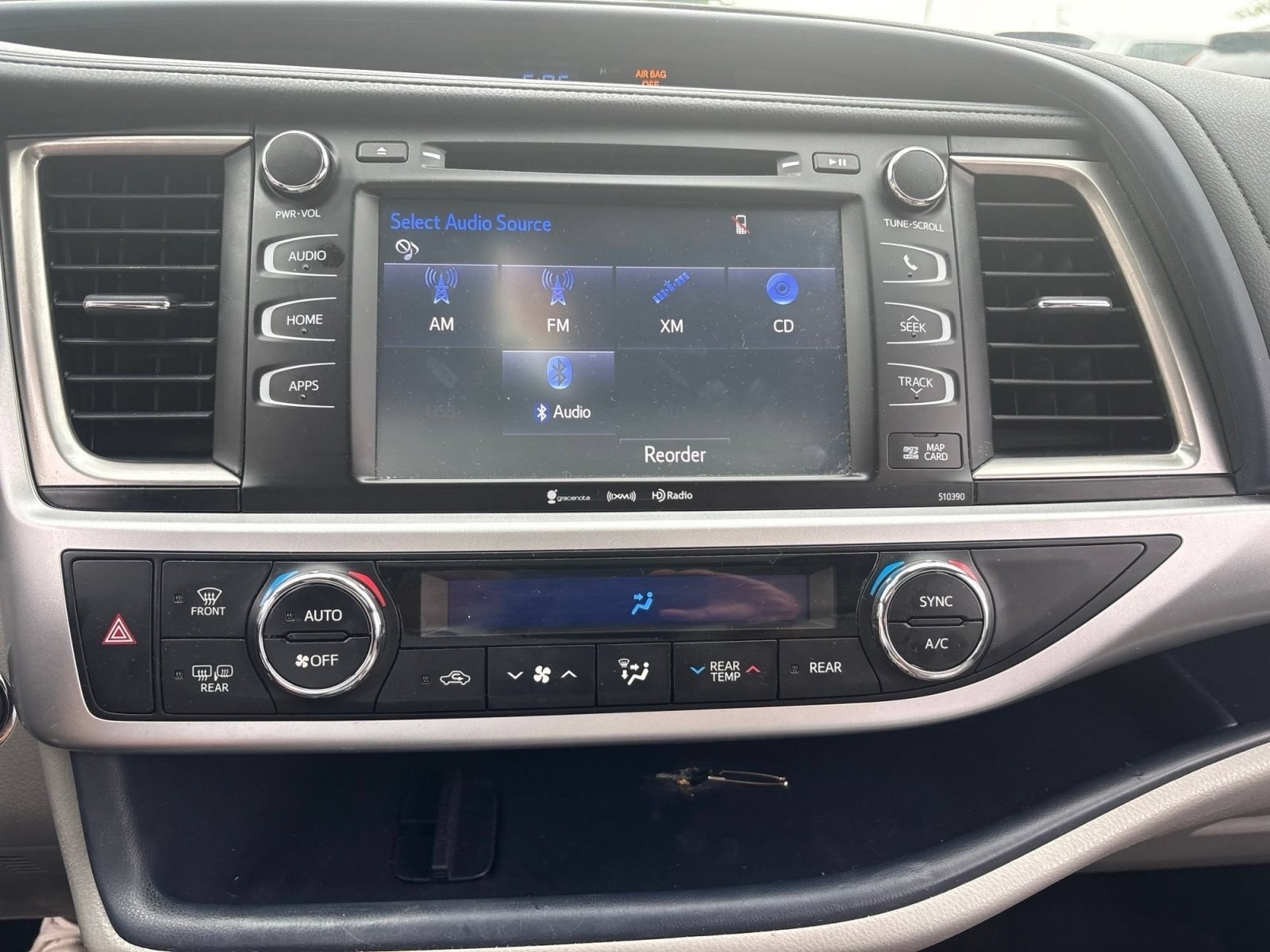 Used 2019 Predawn Gray Mica Toyota XLE image 4