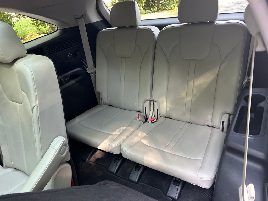 Used 2022 Gray Kia SX image 27